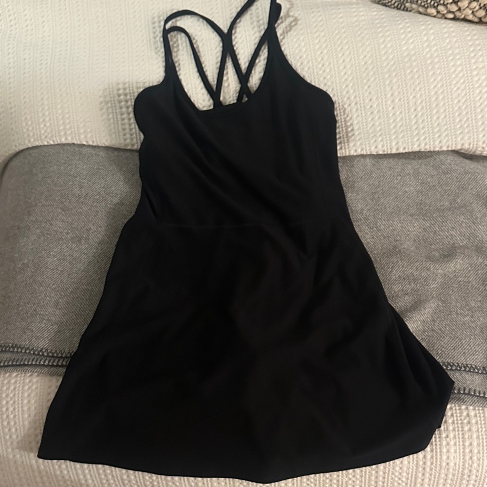 Old Navy Black Athletic Dress